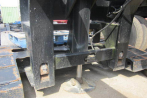lowboy-3