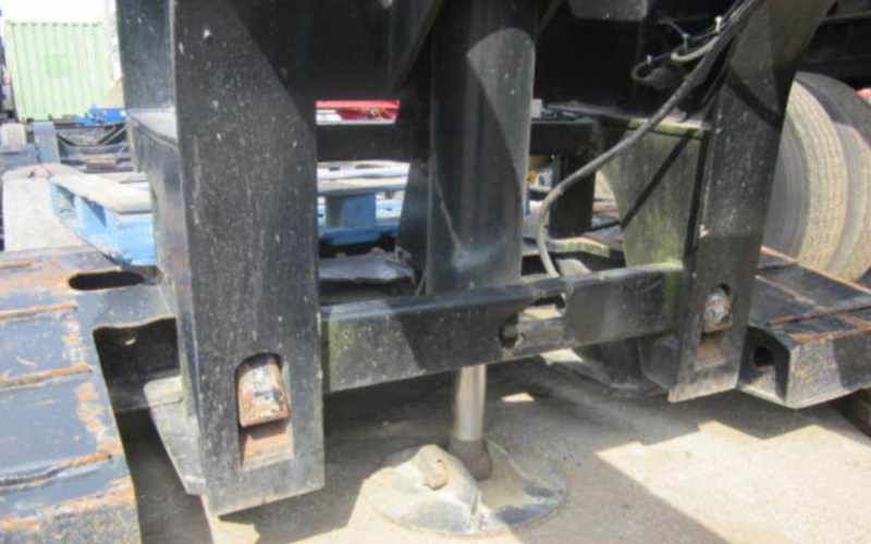 lowboy-3