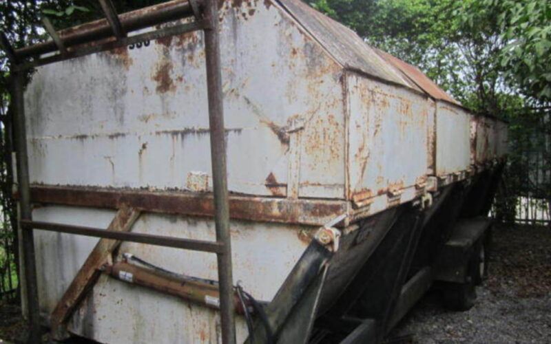 4-Compartment Recycling Trailer 9