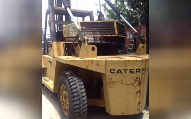 caterpillar v300b 5