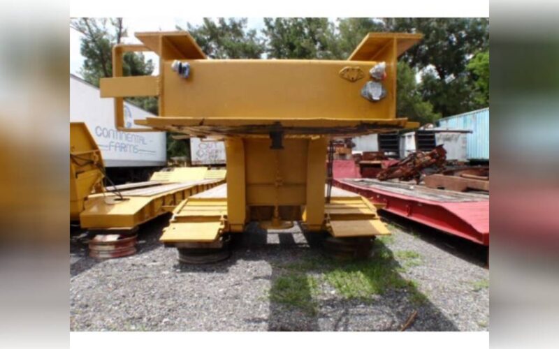 A PLUS 40 Ton Detachable Lowboy 4