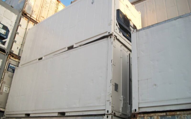 a plus 1995 Refrigerated Containers 2