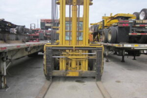 taylor T-250M Forklift 2